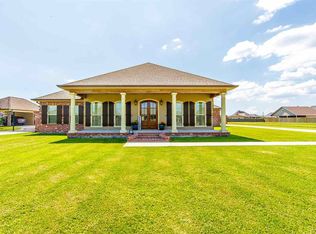 215 Exeter Run, Houma, LA 70360