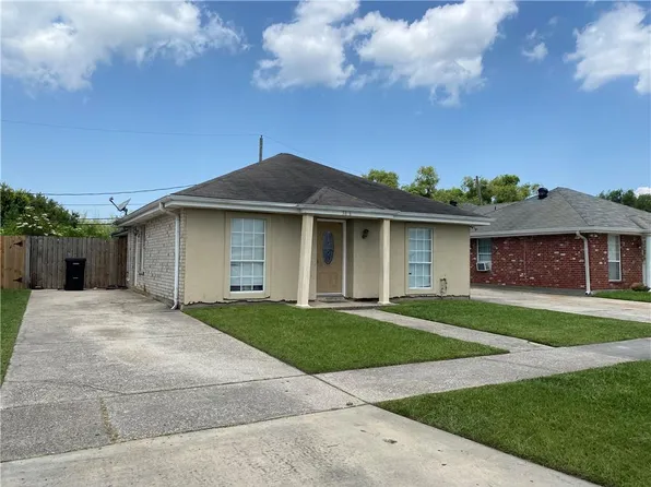 3816-18 Juno Dr, Chalmette, LA 70043