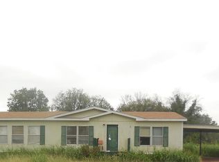 696 Coleman Park Rd, Iowa Park, TX 76367