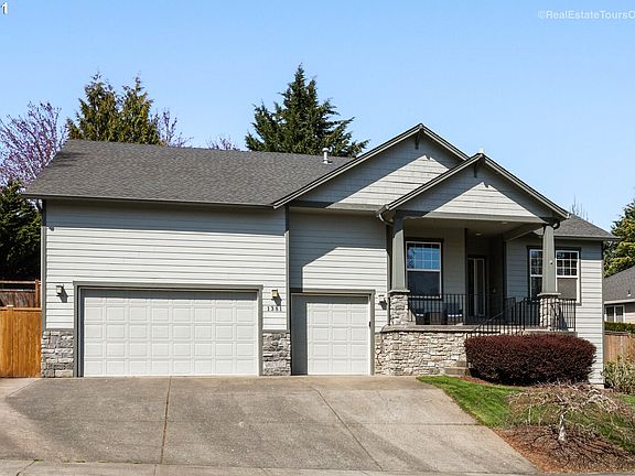 4th image of 1381 Chapman Hill Dr NW