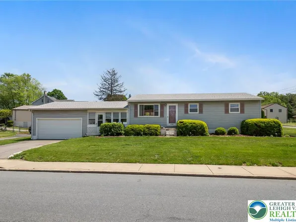2720 Fernor St, Allentown, PA 18103