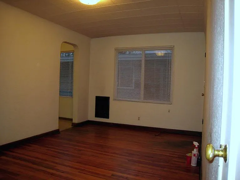 1118 7th St NW #3 — Photo 2