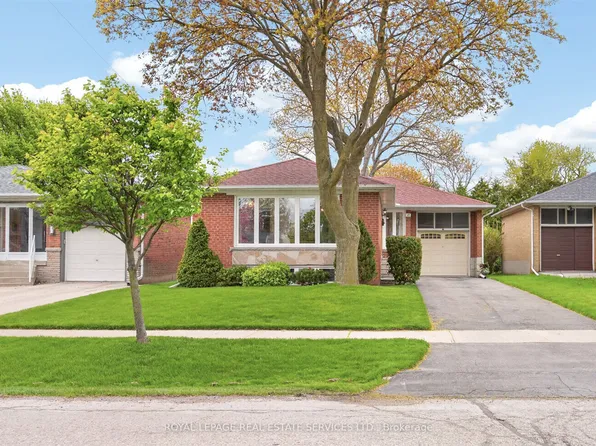 49 Stevenharris Dr, Toronto, ON M9C 1V2