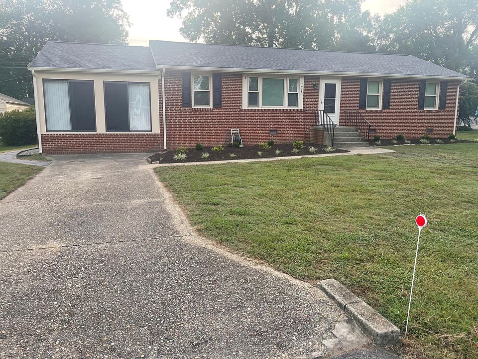 1st image of 7988 Kenmore Dr