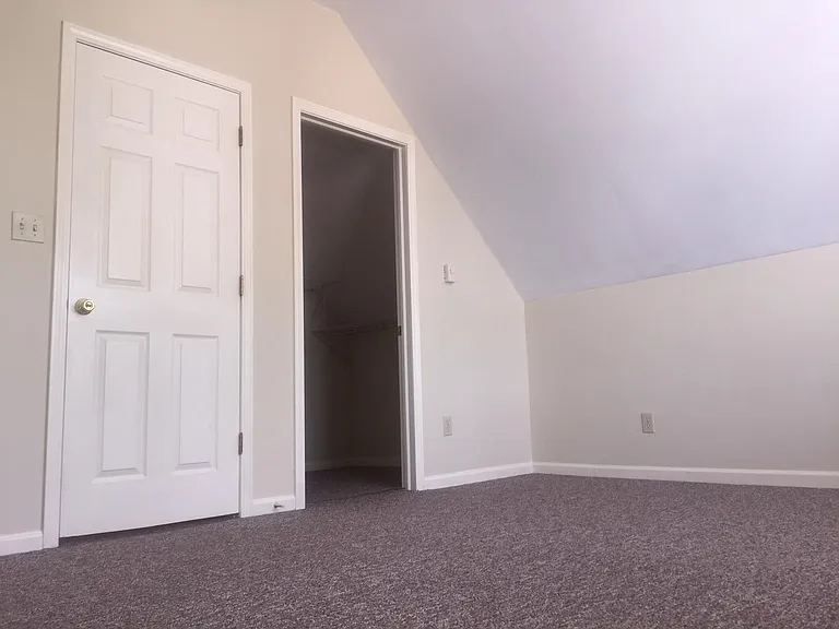 1432 Elmwood Ave #UP — Photo 13
