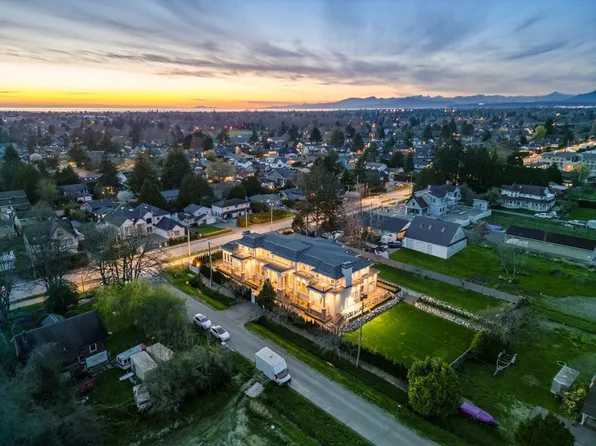 6079 Monteith Rd, Richmond, BC V7E 2G6