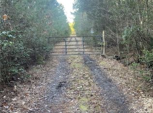 155AC Bethel Beach Rd, Mathews, VA 23109