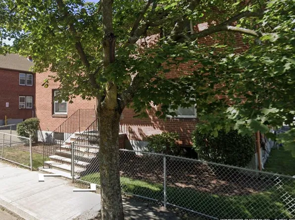 95 Copeland St #4, Quincy, MA 02169