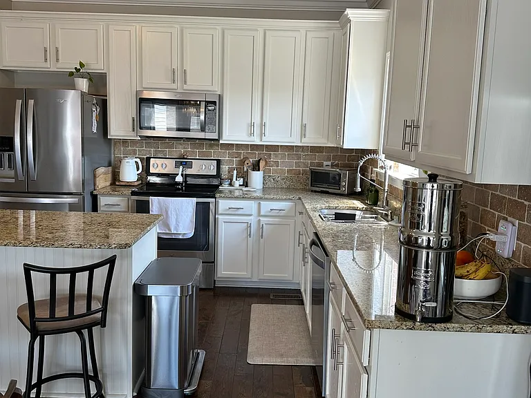 1319 Decatur Cir — Photo 19