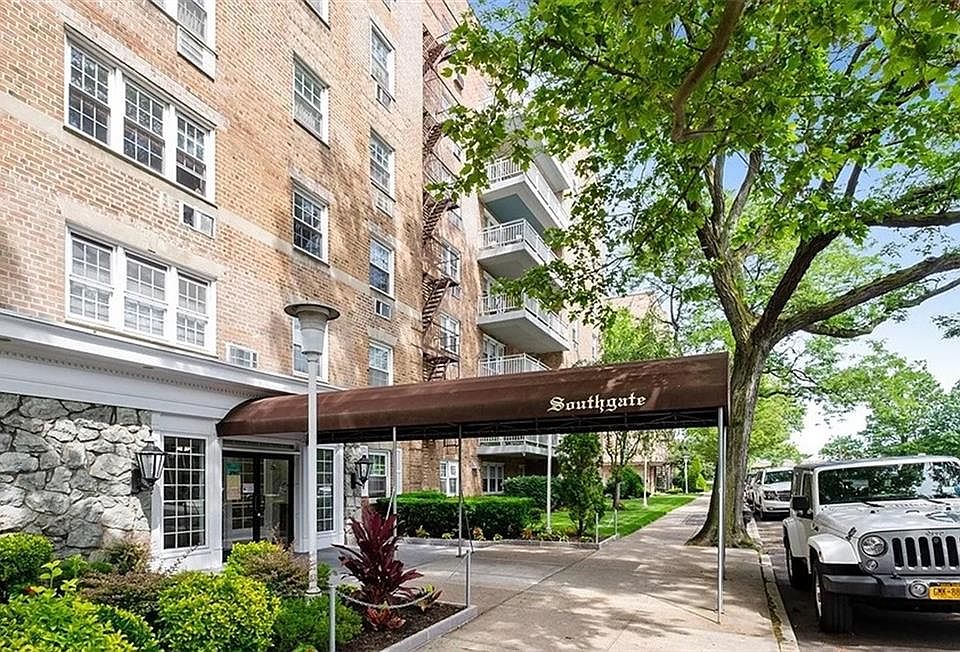 1st image of 14930 88th St APT 2K