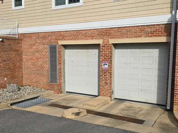 8535 Veterans Highway Garage Space 30, Millersville, MD 21108