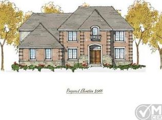 26545 Mandalay Cir, Novi, MI 48374