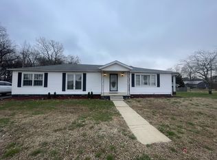 390 Voss St, Lawrenceburg, TN 38464