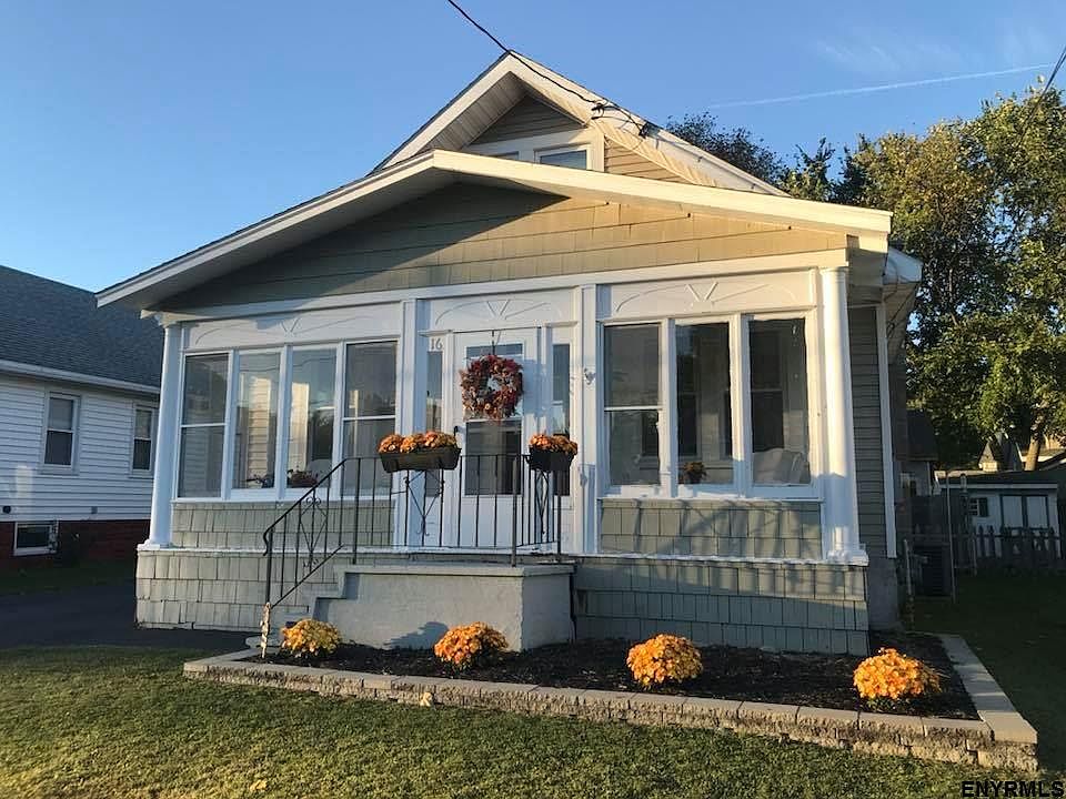 1st image of 16 Miller Ave