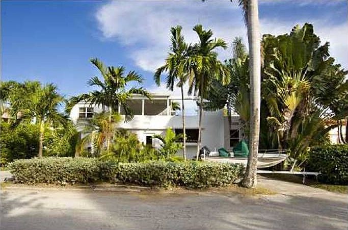 1st image of 521 W Di Lido Dr