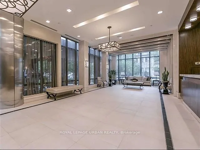 2 bed, $2,500 — Photo 4