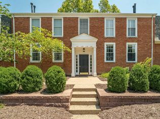 1120 S Mason Rd, Saint Louis, MO 63131