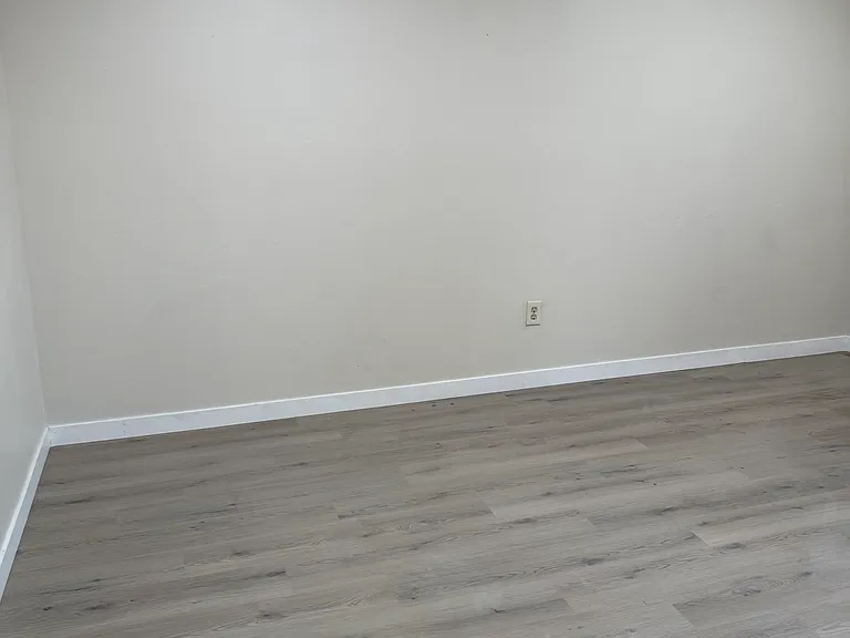 7132 Heil Ave #4 — Photo 6