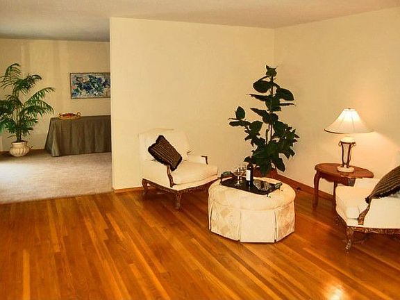 Living room with fireplace