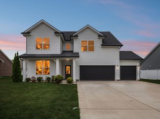 2728 Parkwood Dr, Murfreesboro, TN 37128