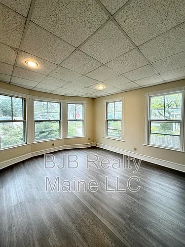 596 Preble St #2 Photo 1