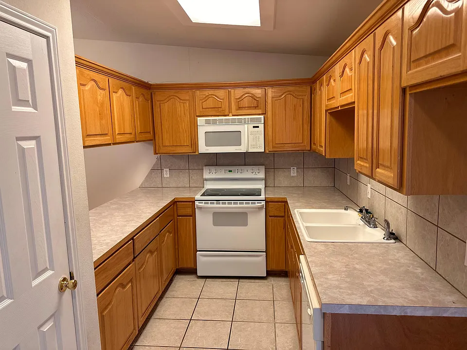 4601 Marlboro Dr #4601