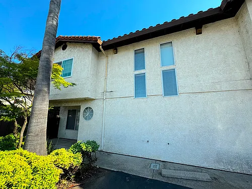 1281 Burton Ct #1 Photo 1