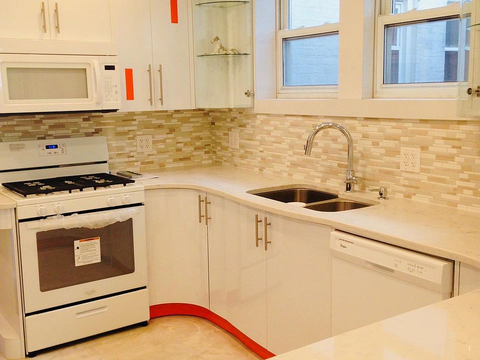 1st image of 3319 Avenue P #2A