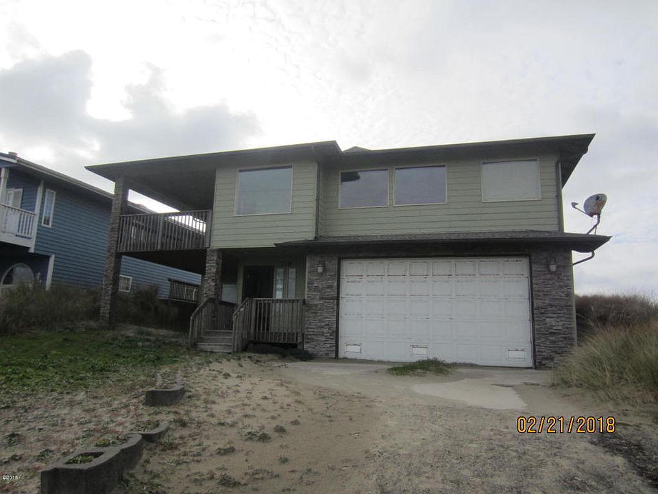 1st image of 718 NW Oceania Dr