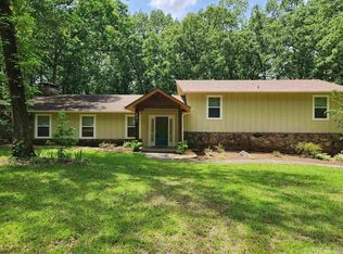 13 Nicklaus Dr, Maumelle, AR 72113