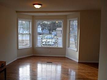1st image of 117 Oakridge Dr