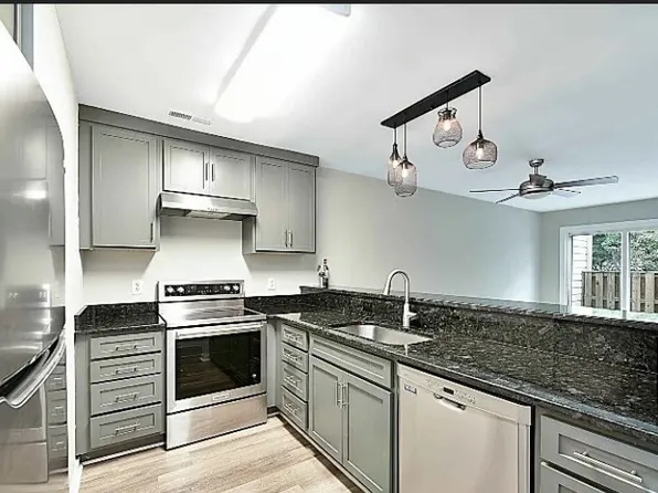 1723 41st St, Wilmington, NC 28403