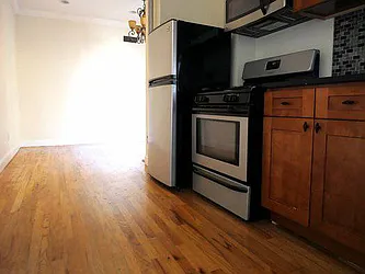 Rented by Premier Metro Realty Corp