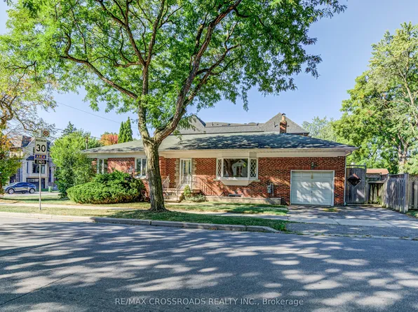 156 Florence Ave, Toronto, ON M2N 1G4