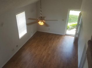 2218 Paris Rd, Knoxville, TN 37912