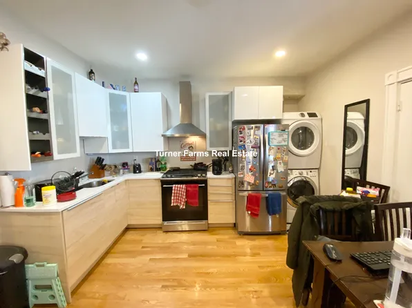 108 Buttonwood St, Dorchester, MA