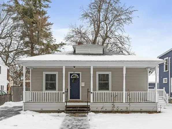 37 Wallis Park, Lunenburg, MA 01462