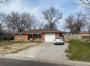 1914 W 4th St, Sedalia, MO 65301