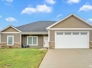 612 E Harrison Ct, Ellettsville, IN 47429