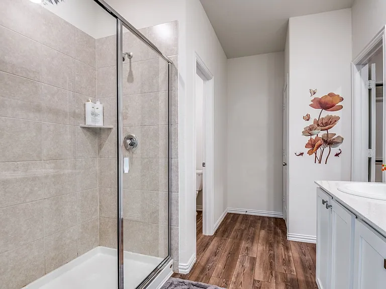 844 Lauren Grove Ln — Photo 7