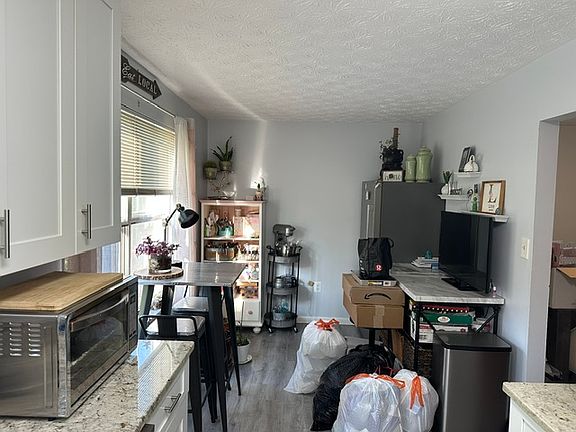 5th image of 12026 Winding Creek Way