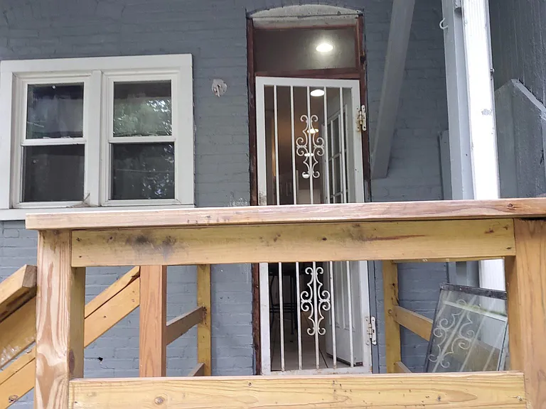 1714 Ashburton St — Photo 14