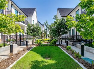 128 S Cooper St, Arlington, TX 76013