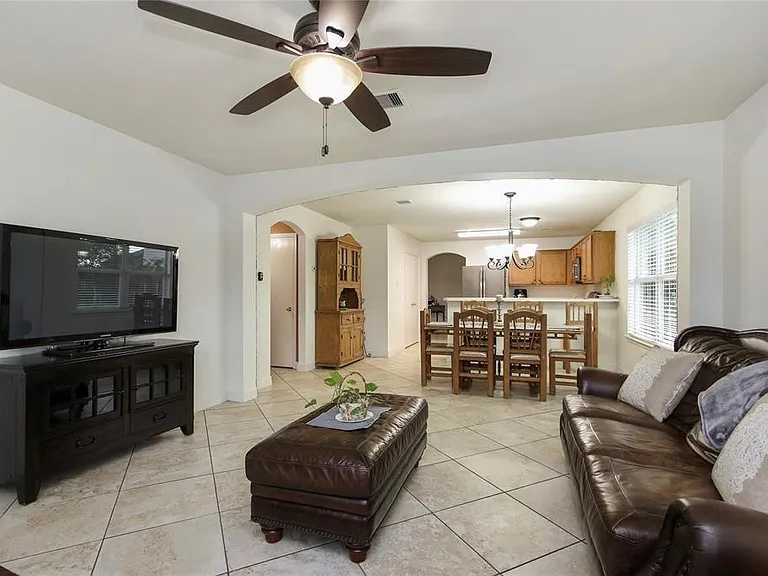 7202 Kransburg Ranch Dr — Photo 7