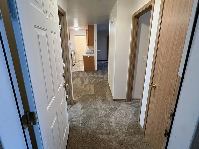 9702 Morningside Loop — Photo 1