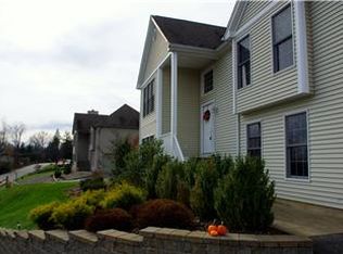 22 Candlewood Vis, New Milford, CT 06776