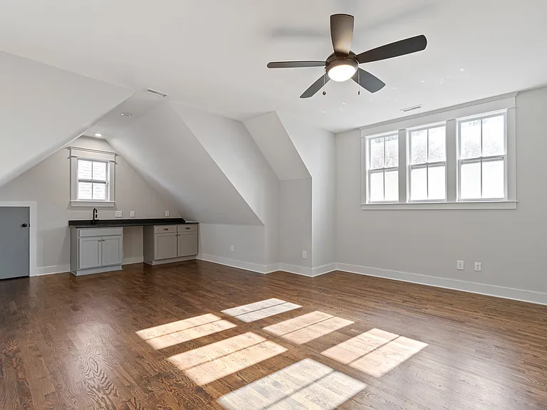 3358 Acklen Ave — Photo 17