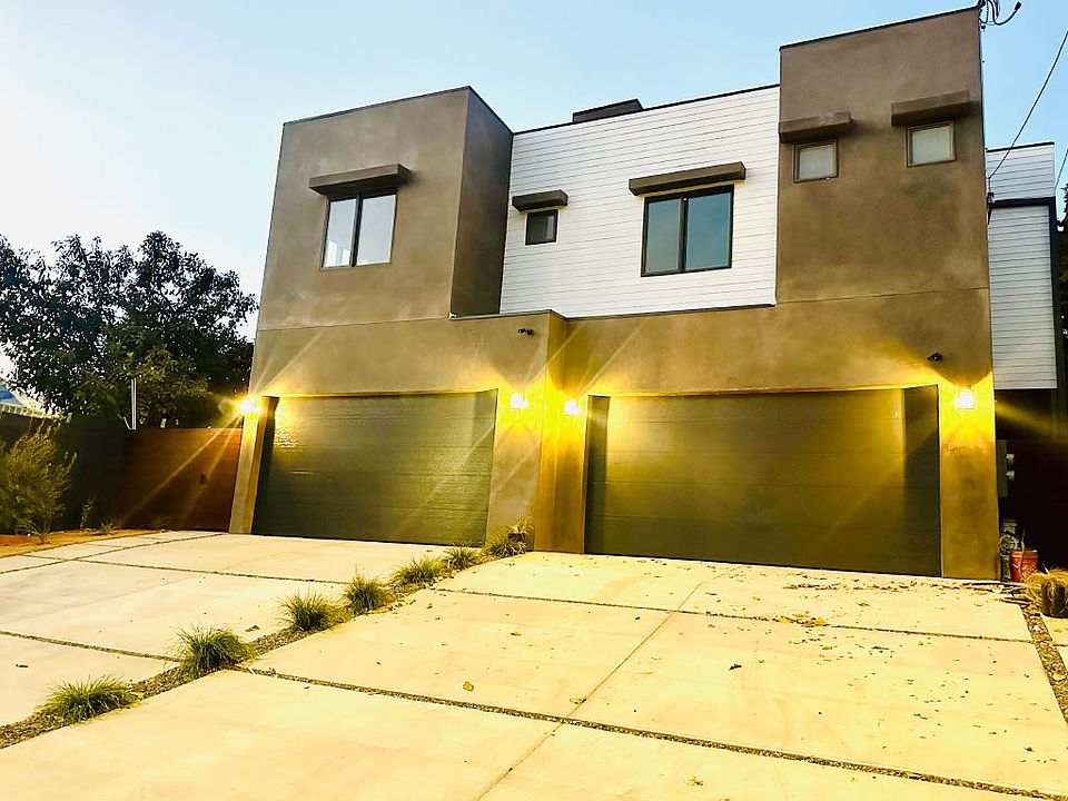 Front of house / Dusk