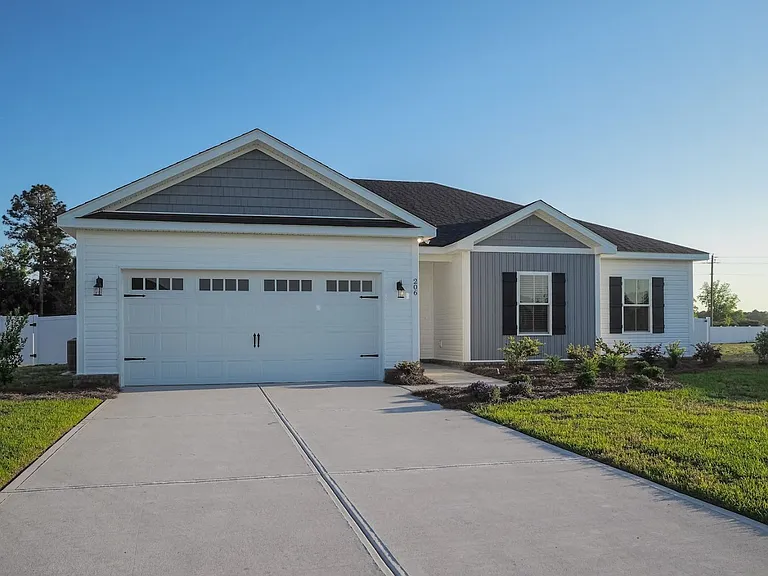 206 Aunt Bee Blvd — Photo 24