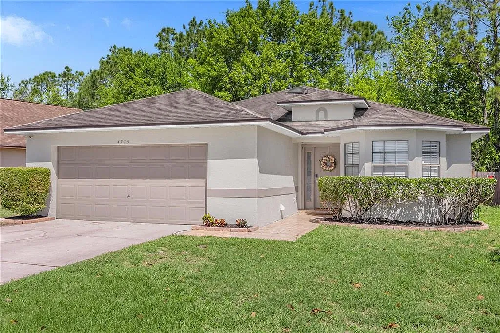 3 bed, 2.0 bath, 1382 sqft, $2,300 — Photo 1